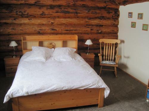 Bed & Breakfast Smithers Driftwood Lodge