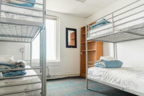 Surf City Hostel