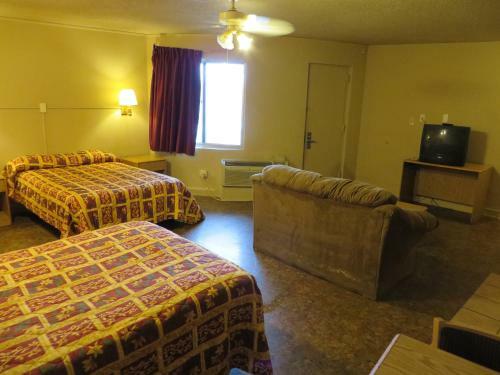 Motel Economy Inn- Louisville
