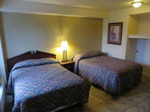 Motel Economy Inn- Louisville