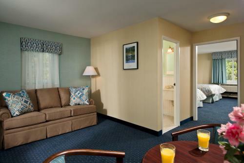 Wellfleet Motel & Lodge