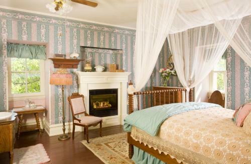 Garth Woodside Mansion Bed And Breakfast
