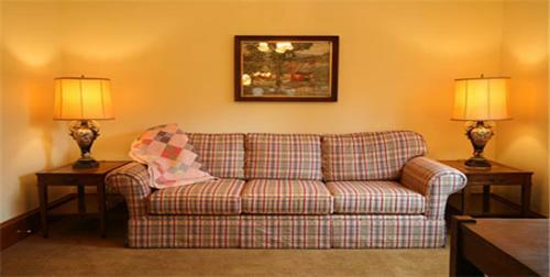 Bed & Breakfast Breezy Hill Inn
