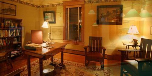 Bed & Breakfast Breezy Hill Inn