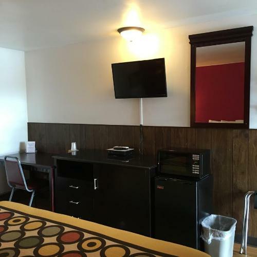Tarragon Motel