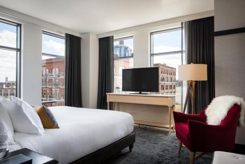 Kimpton Journeyman Hotel