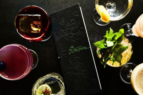 Kimpton Journeyman Hotel