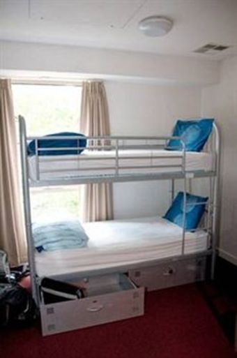 Hostal Habitat Hq