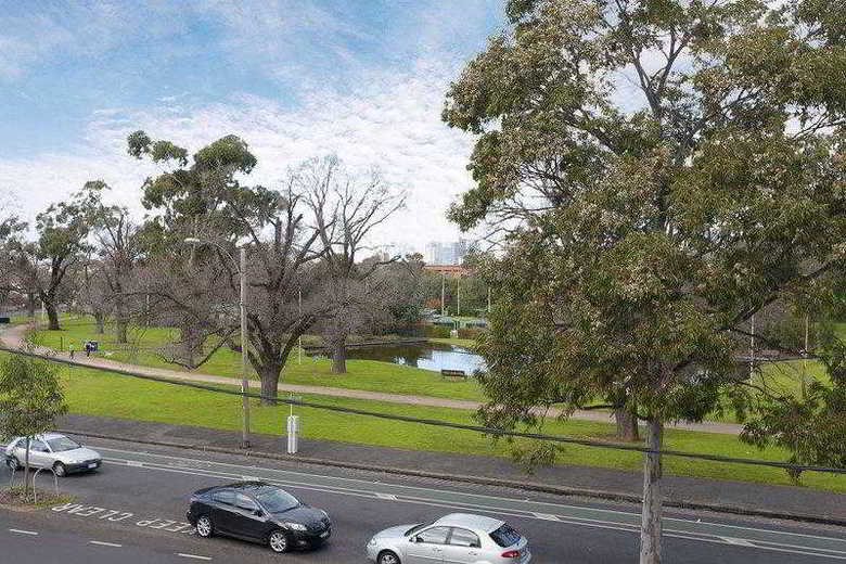 Hotel Melbourne's Princes Park Motor Inn