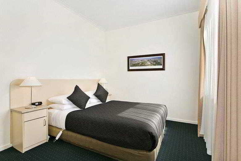 Hotel Melbourne's Princes Park Motor Inn