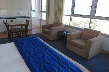 Hotel Chateau Beachside Resort