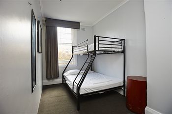 Hostal Home Backpackers