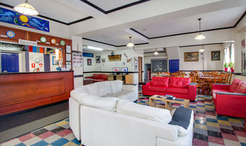 Hostal Hobart's Accommodation & Hostel