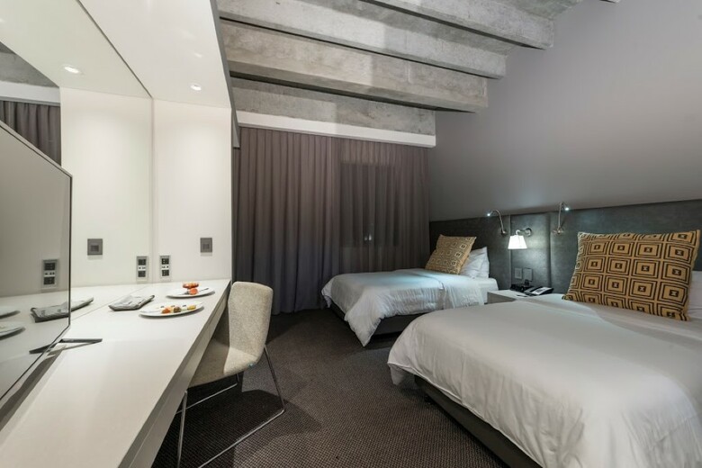 Hotel Movich Buro 51