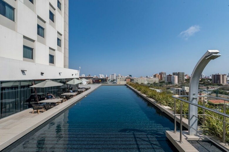 Hotel Movich Buro 51