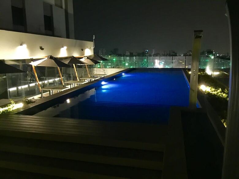 Hotel Movich Buro 51