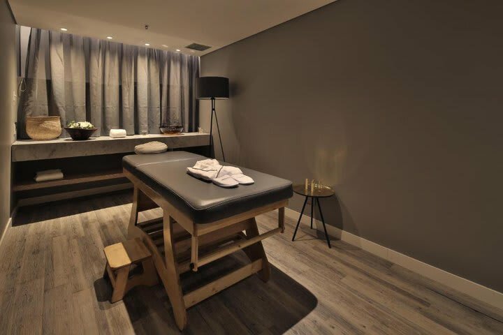 Hotel Movich Buro 51