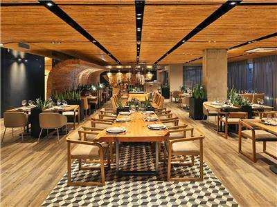 Hotel Movich Buro 51