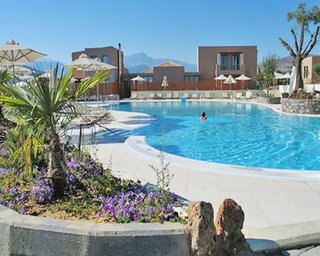 Hotel Village Heights Golf Resort