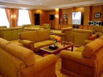 Royal Senyiur Hotel Tretes