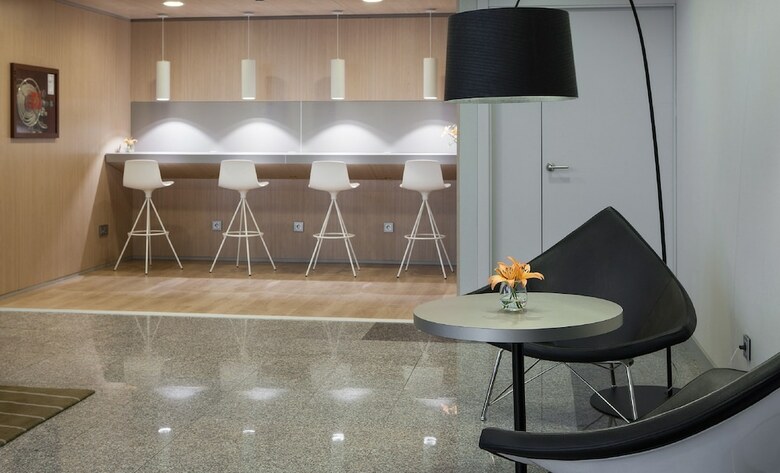 Hotel NH Pamplona Iru�a Park