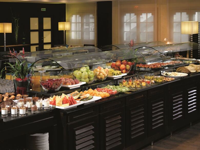 Hotel NH Pamplona Iru�a Park