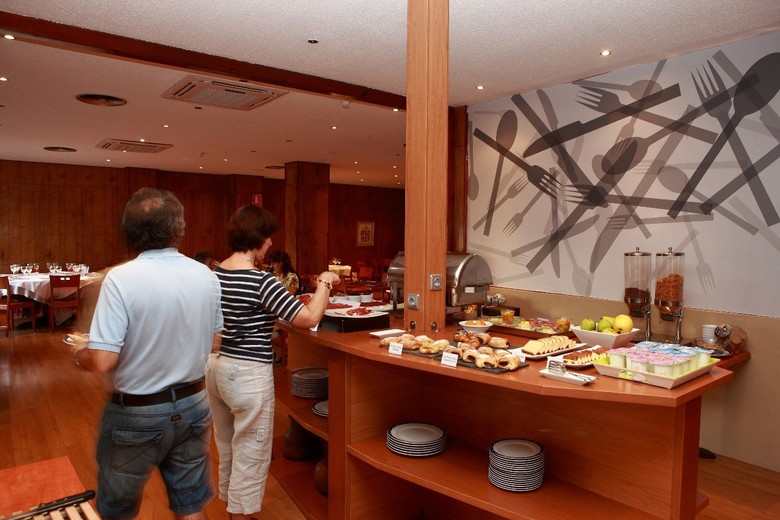 Hotel Sancho Ram�rez