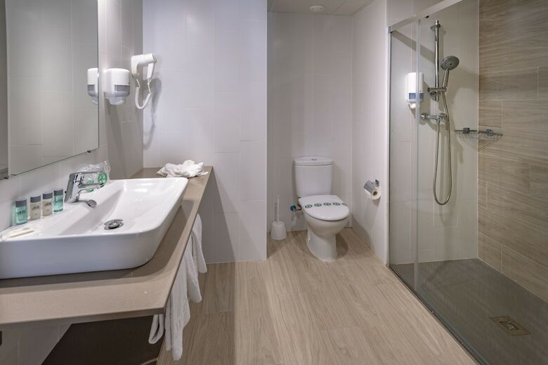 Hotel 4r Miramar Calafell