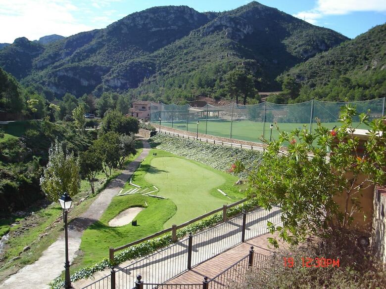 La Figuerola Hotel & Restaurant