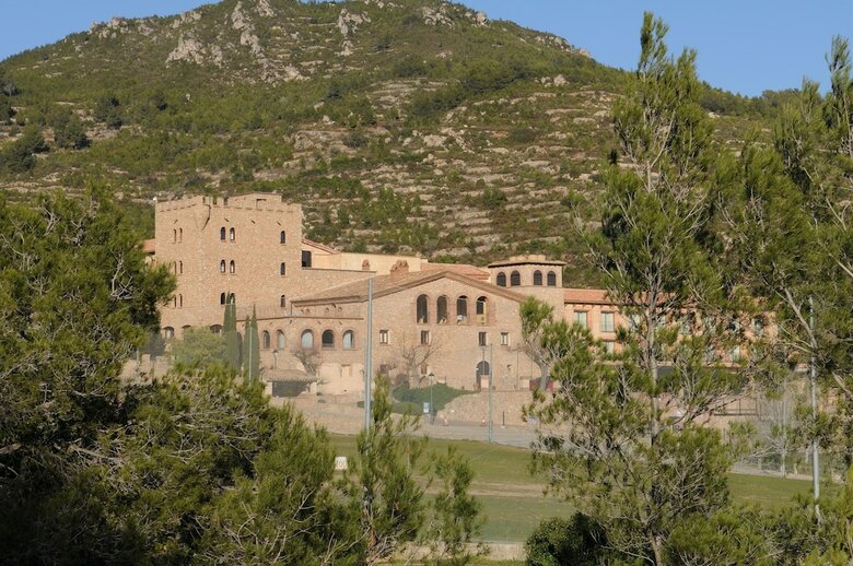 La Figuerola Hotel & Restaurant