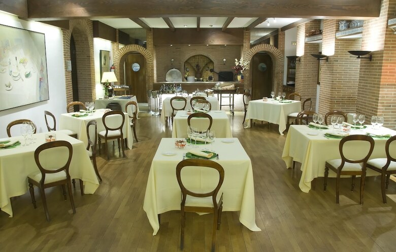 Hotel Los Arcos