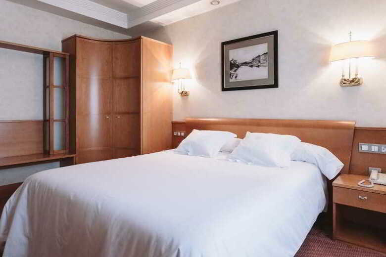 Hotel Abando