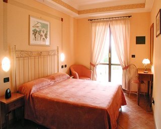 Hotel Carpediem Roma Golf Club