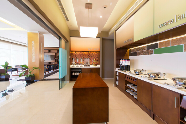 Hotel Hampton Inn & Suites Paraiso