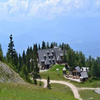 Hotel Krvavec