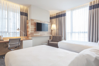 Hotel Four Points By Sheraton Batisehir
