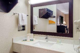 Hotel Quality Inn Mccomb