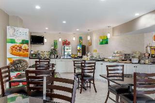 Hotel Quality Inn Mccomb
