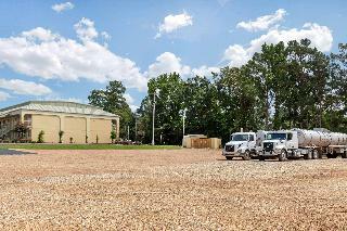 Hotel Quality Inn Mccomb
