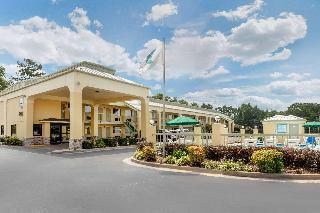Hotel Quality Inn Mccomb