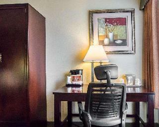 Hotel Quality Inn Mill Hall - Lamar