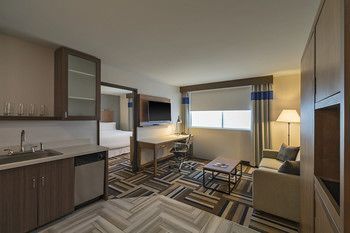 Hotel Four Points By Sheraton Midland