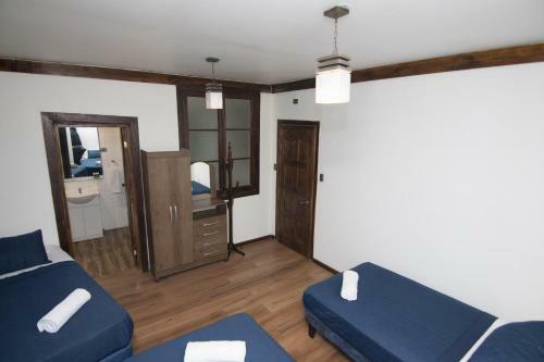 Hostal Santa Lucia
