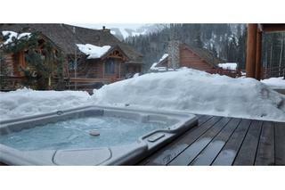 Villas At Tristant