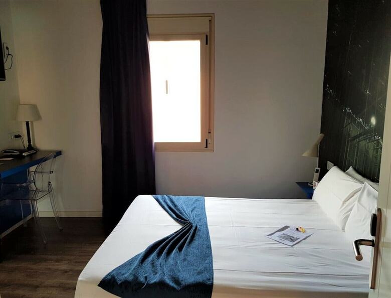 Hotel Casual Madrid Del Teatro