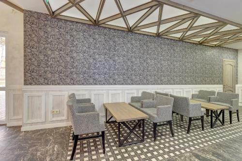 Resident Hotel Almaty