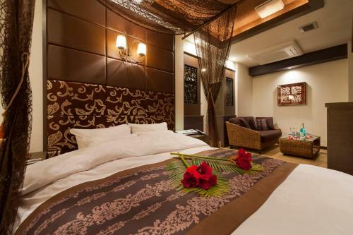Hotel Myth