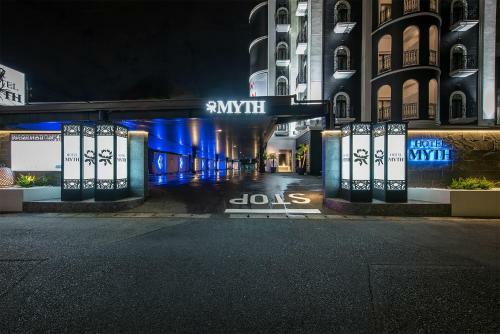 Hotel Myth