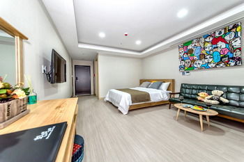 Hotel Jeju Blue Whale Resort