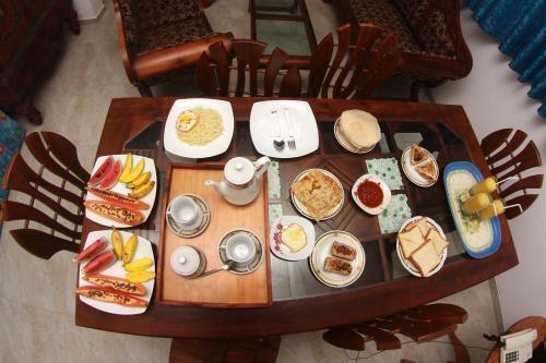 Hostal Kadolana Villa